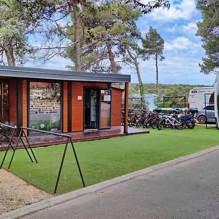Camping Sea View Gold By Vellaris, Luxury Mobile Mali Lošinj